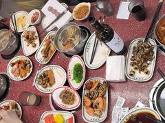 -四囍码头海鲜烧烤自助火锅(外滩南京东路悦荟广场店)