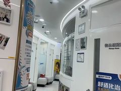 -欢乐口腔(望京分院)