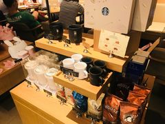 零售区-星巴克(汾阳路店)