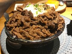 豪华五层牛肉饭-二丁目食堂(铁西星摩尔店)
