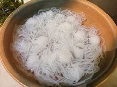 -左庭右院鲜牛肉火锅(浦江欢乐颂店)