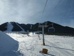 -丝绸之路山地度假区滑雪场
