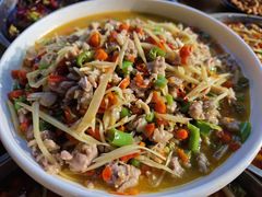 -邱金小炒·30 年盐帮江湖菜(自贡店)