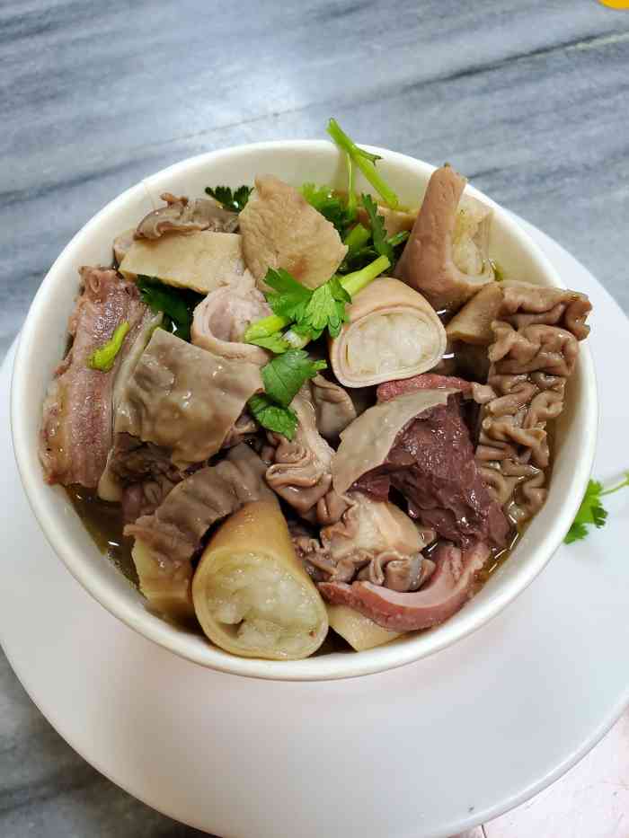 牛小二-"这家的牛杂看上去比较干净,份量也比较足,."-大众点评移动版