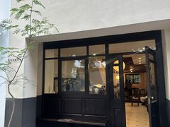 -HOLIDAY休日(后田垟巷店)