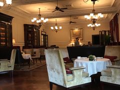 -Salon de Ville浦江汇(上海外滩华尔道夫酒店店)