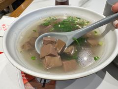 馋口鸭血汤-馋三尺蟹粉小笼(人民广场店)