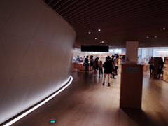 -新华文创·光的空间