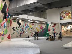 -ROCKPLUS攀岩馆(环宇城店)
