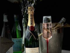 -MONICH牛排融合餐厅(和义大道购物中心店)