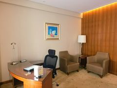 -汕尾巴黎半岛酒店