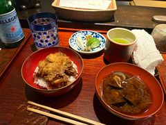 -是山居