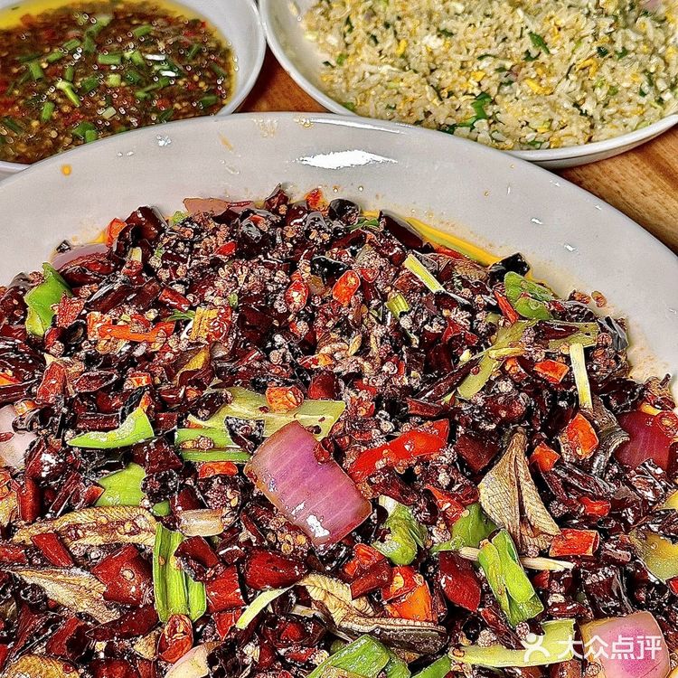 重庆三天两晚打卡地道江湖菜