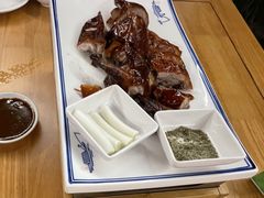 -蔼若春.传承三十年云南菜(金碧公园店)