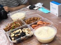 -蓝精灵饺子店