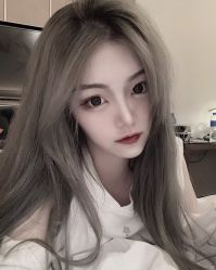 -MODEL'S HAIR