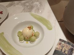 茶韵甜品－大碗岛的星期日下午-théATRE 茶聚场(王府中環店)