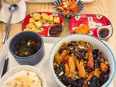 山城麻辣素香锅-轻蔬不用等·素食(江苏路店)