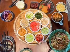 -包整·丝娃娃(一览甲秀楼风景店)