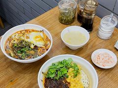 -耙豌豆重庆小面