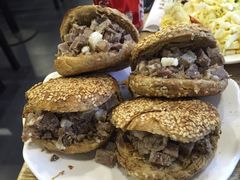 烧饼夹牛肉-宋记爆肚(酒仙桥店)