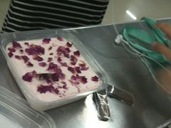 -半勺舒舒生日蛋糕店