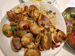 -嗨辣小聚·盘锦河蟹·海鲜烧烤龙虾(盘锦十年好店)