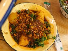 辣卤小土豆-拈签一笑黄牛肉辣卤串串