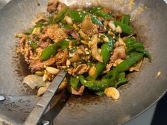 -费大厨辣椒炒肉(高铁吾悦广场店)
