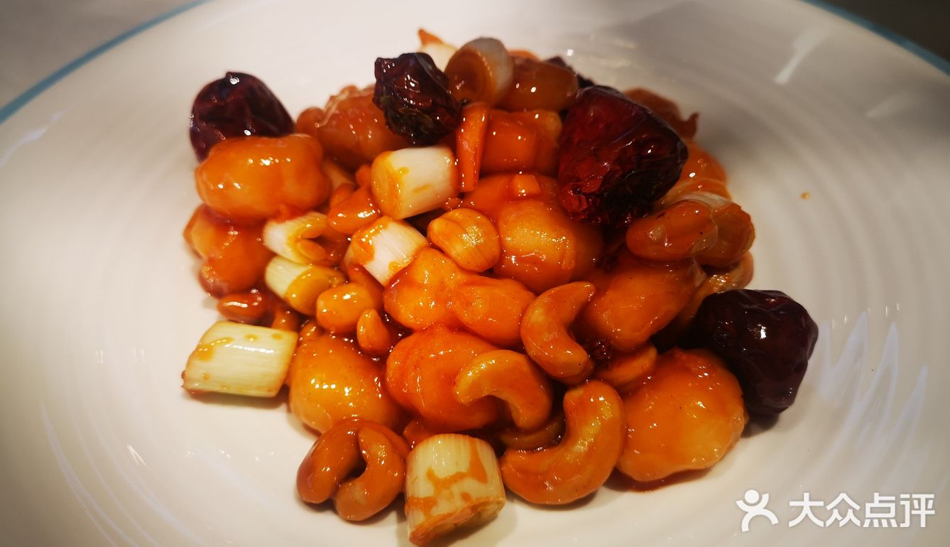 可在点评里选优惠套餐：2