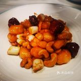 可在点评里选优惠套餐：2