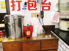 -覃肥叔桂林米粉(粮道街店)