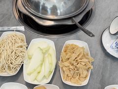 -光头药膳鸡(莱茵小镇店)
