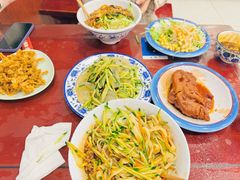 -八爷手擀炸酱面(天津总店)