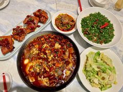 -孔雀云贵川·融合菜(长宁来福士店)