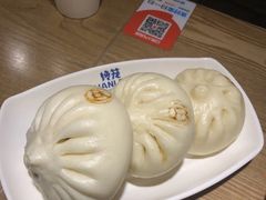 -馋笼小食堂-青岛大虾包(繁花里店)