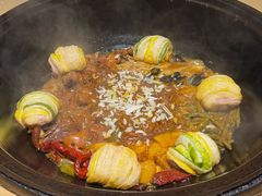 -万里闯关东铁锅炖菜馆(高新旗舰店)