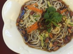 -山珍王国·云南野生菌石锅鱼