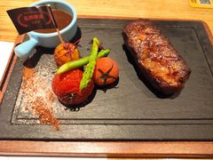 岩香牛板腱扒-原石牛扒·约会餐厅(龙城万科里店)