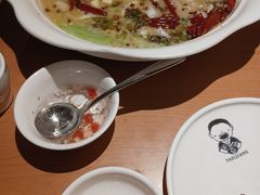 -江渔儿酸菜鱼专门店(明珠广场店)
