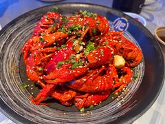 -肥肥虾庄·金牌油焖大虾(杨园滨江时代walk店)