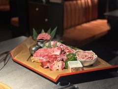-铭牛烧肉·和牛海鲜自助(高新月牙湖店)