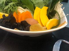 -呷哺呷哺(新世界百货望京店)