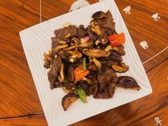 杂菇炒牛肉-美极鲜食坊(宝安南路店)