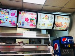 -华莱士·全鸡汉堡(五号路店)