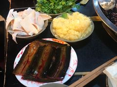 -星鸿社重庆老火锅(燃灯寺分店)
