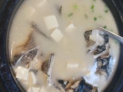 豆腐鱼头汤-小城故事·地道宁波味(月湖盛园店)