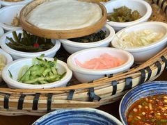 -包整·丝娃娃(一览甲秀楼风景店)