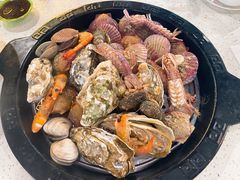 老灶蒸汽海鲜锅-巧克力渔家.小船海鲜胶东菜(万平口店)