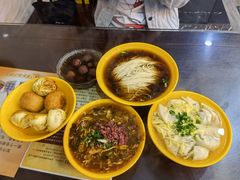 荠菜肉馄饨-毛华美食(清扬路店)